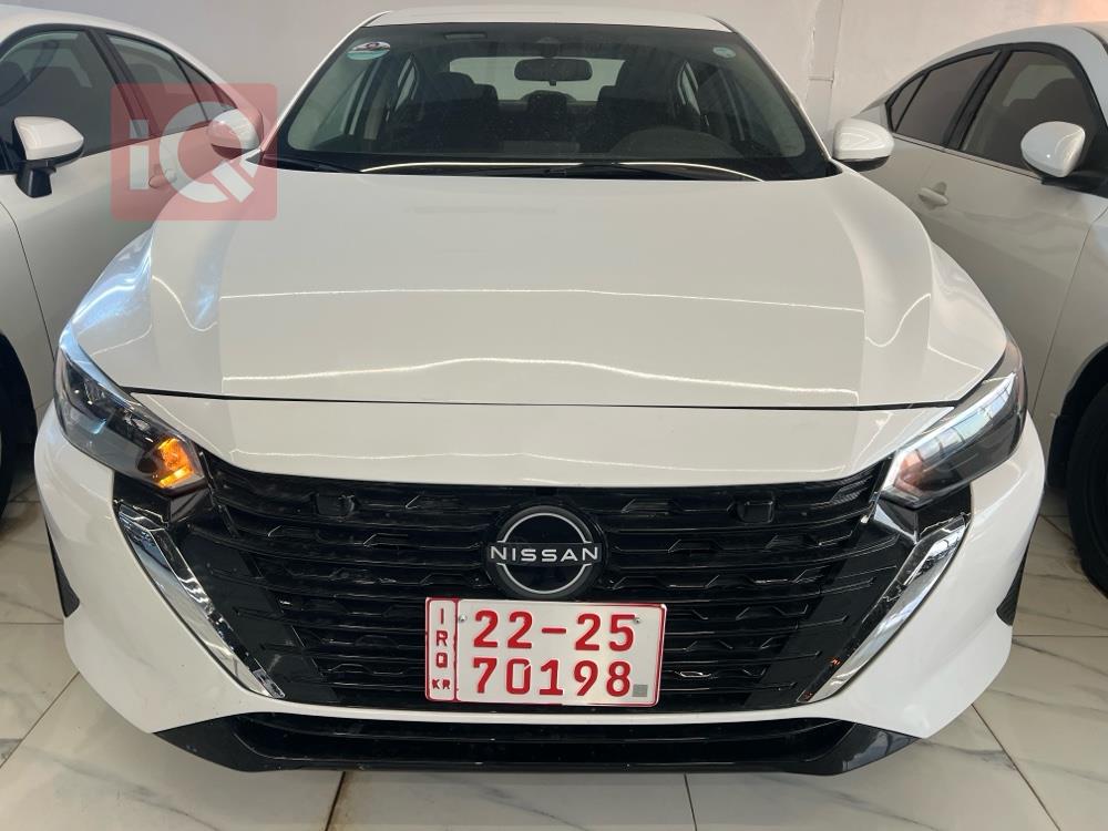 نيسان سنترا